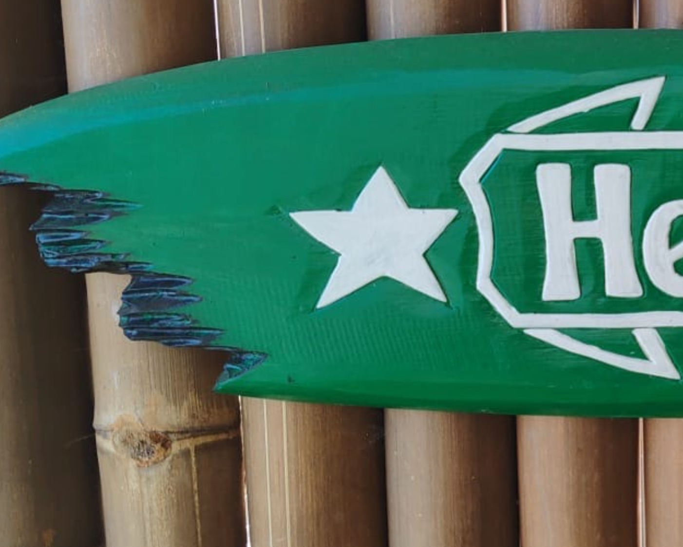 Planche Corona — détail logo